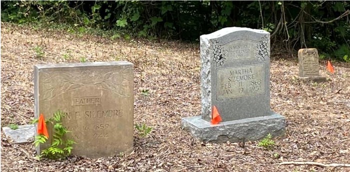 HOSKINS CEM Grave flagging