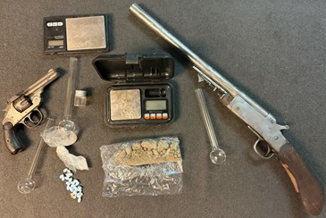 Items seized during Erica Mullis arrest: https://www.clayconews.com/